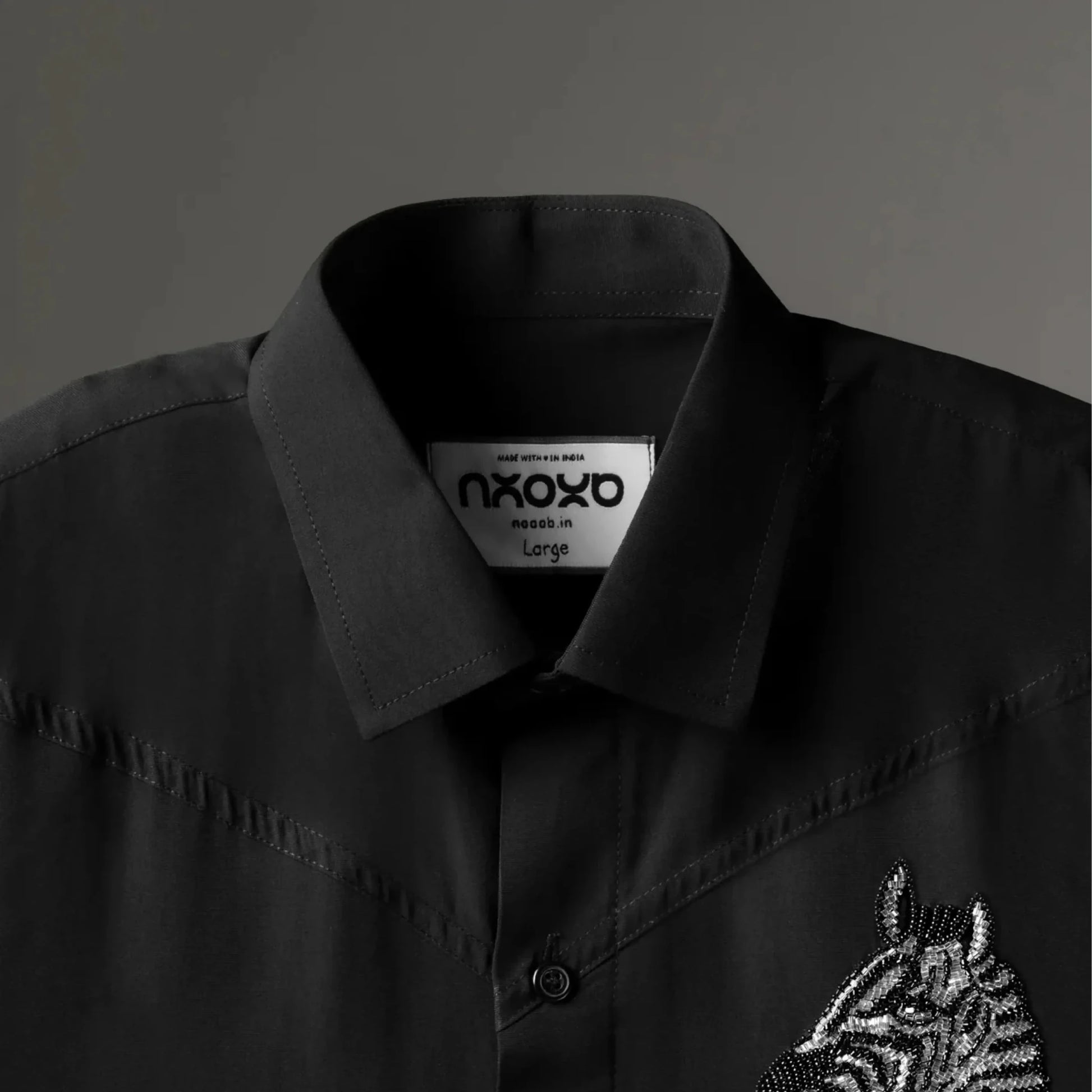Noirstripe – Zebra Embroidered Shirt