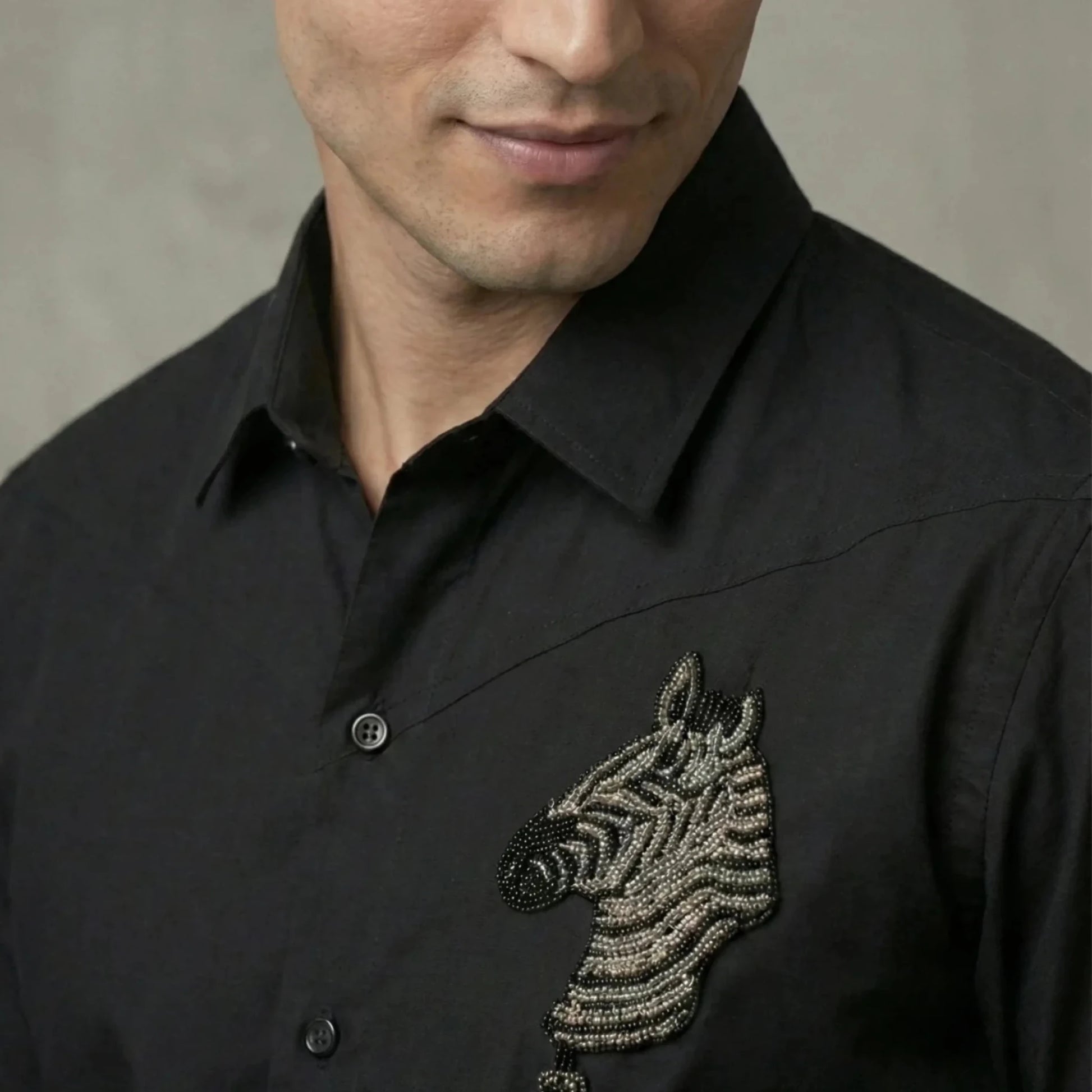 Noirstripe – Zebra Embroidered Shirt