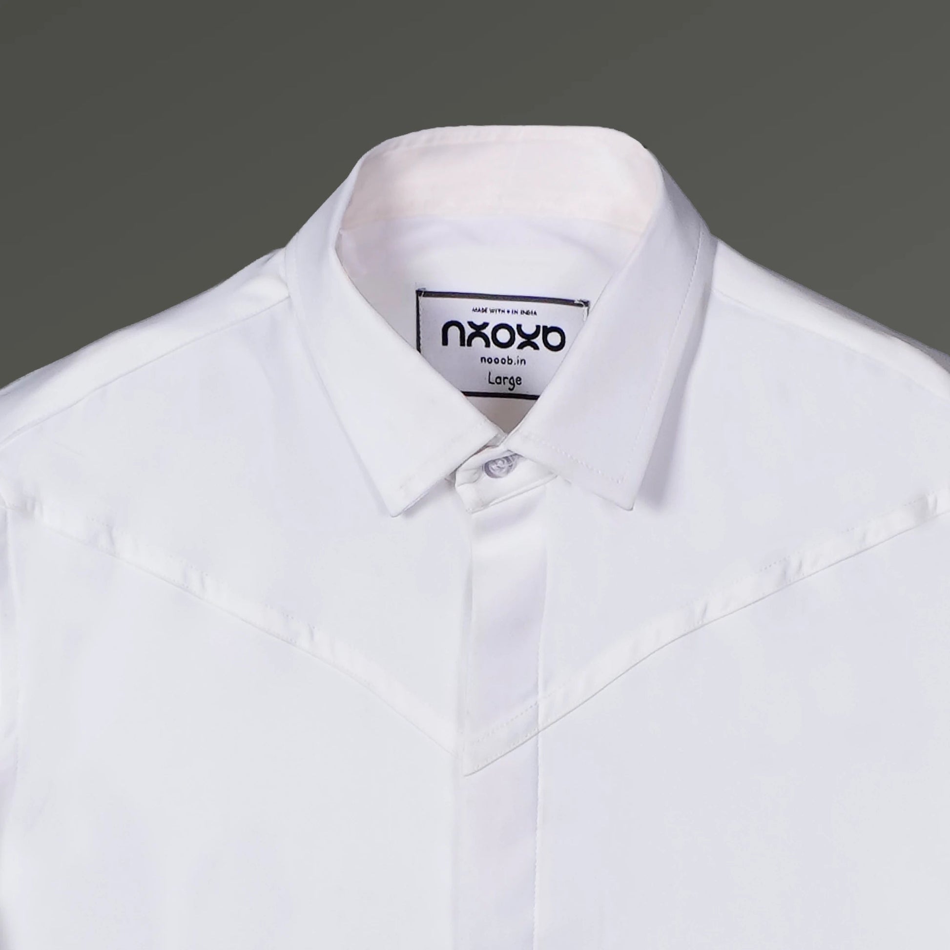 Still Form – Minimal Seam Shirt