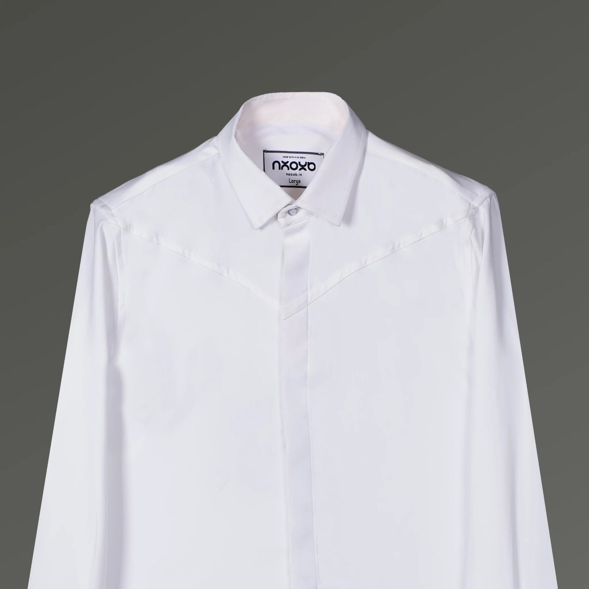 Still Form – Minimal Seam Shirt